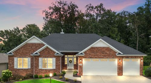 328 Wedgewood Dr, Valparaiso, IN, 46385 | Card Image