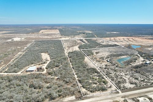 28.47 County Road 339, Jourdanton, TX, 78026 | Card Image