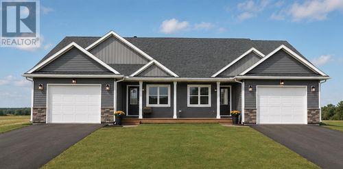 21 Fairdale Drive, Charlottetown, PE, C1C0Y6 | Card Image