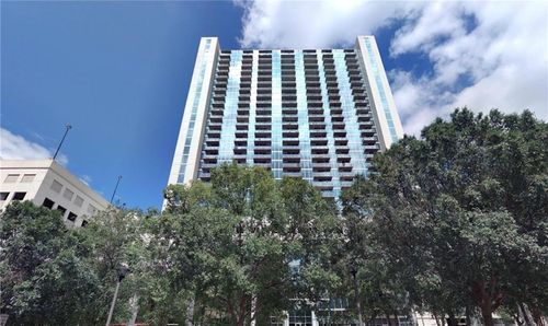 2213-3324 Peachtree Rd Ne, Atlanta, GA, 30326-1481 | Card Image