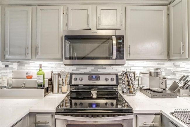 32 Abbey Rd, Condo with 2 bedrooms, 2 bathrooms and null parking in Euless TX | Image 13