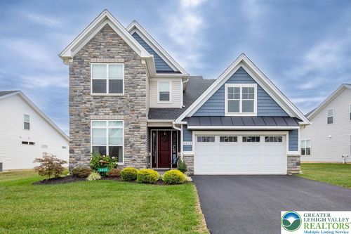 6822 Sycamore Dr, BATH, PA, 18014-7816 | Card Image