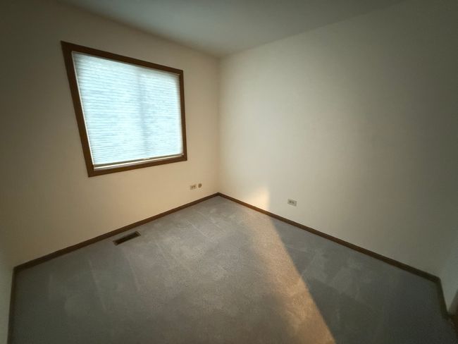 3-C - 5148 Pembrook Ct, Townhouse with 3 bedrooms, 2 bathrooms and 1 parking in Gurnee IL | Image 9