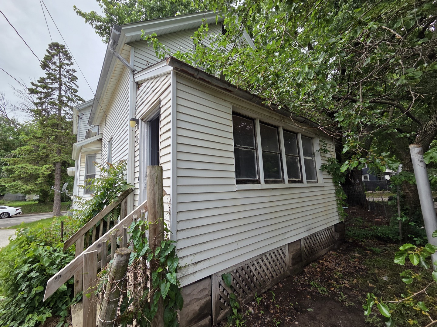 Residential in Rock Island 3