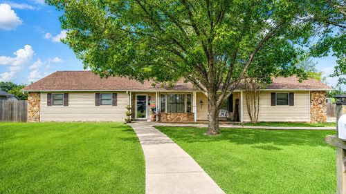 821 Green Oak Ln, White Hall, AR, 71602-5408 | Card Image