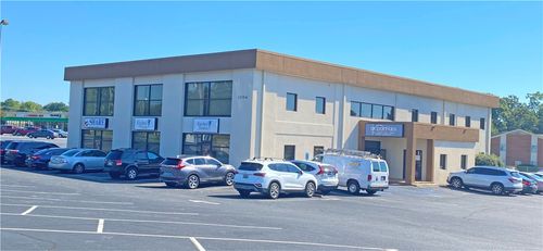 ste-2a-1704 E Greenville St, ANDERSON, SC, 29621-7914 | Card Image