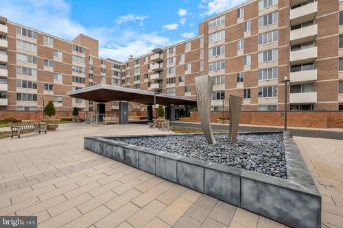 apt-230-2939 Van Ness St Nw, WASHINGTON, DC, 20008-4609 | Card Image