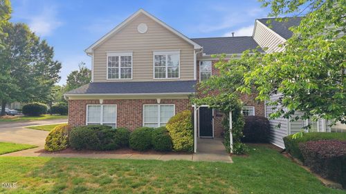 10631 Edmundson Ave, Raleigh, NC, 27614-7021 | Card Image