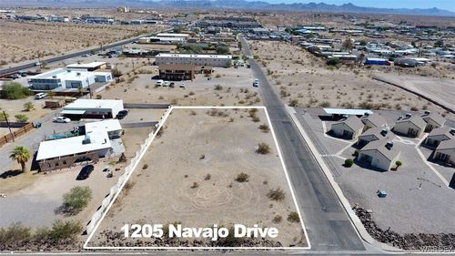 1205 Navajo Dr, Bullhead City, AZ, 86442-7554 | Card Image