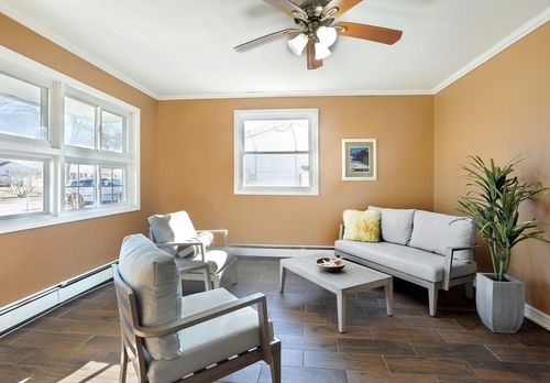 35 Marion St, Holbrook, MA, 02343-1811 | Card Image