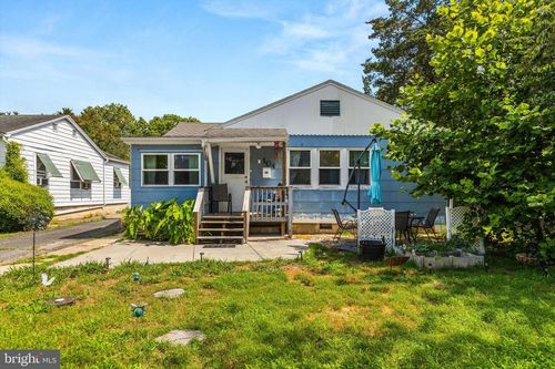 104 N Bay St, SNOW HILL, MD, 21863-1302 | Card Image