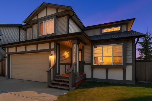 {{alt}} | Card Image