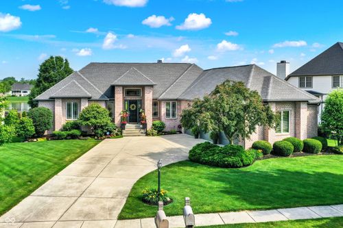 14737 Macduff Dr, Noblesville, IN, 46062-4102 | Card Image