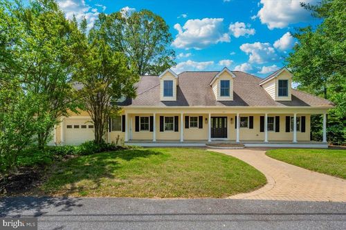 301 Unity Ln, ANNAPOLIS, MD, 21401-7714 | Card Image