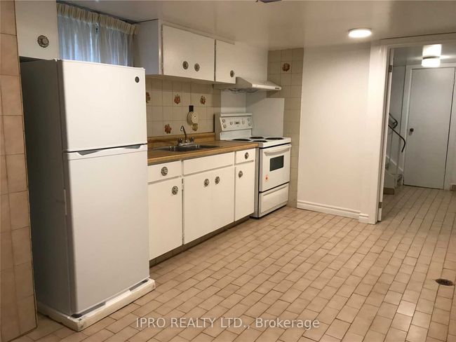 BASEMT - 2 Allerton Rd, House other with 2 bedrooms, 1 bathrooms and 1 parking in Etobicoke ON | Image 4