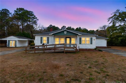 150 Old Vander Rd, Fayetteville, NC, 28312-7066 | Card Image