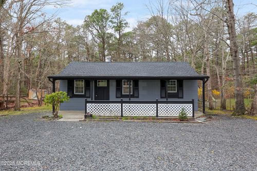 658 Summit Ave, Brick, NJ, 08724-1546 | Card Image