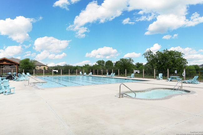 340 Saddle Rdg, House other with 3 bedrooms, 2 bathrooms and null parking in Cibolo TX | Image 31