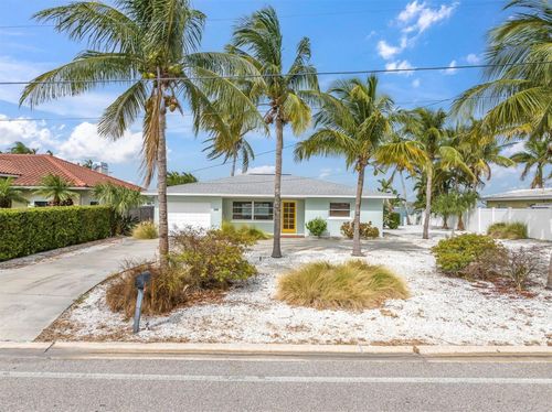 358 44th Ave, ST PETE BEACH, FL, 33706-2519 | Card Image