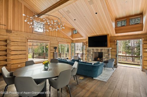 100 Difficult Ln, Aspen, CO, 81611-3319 | Card Image