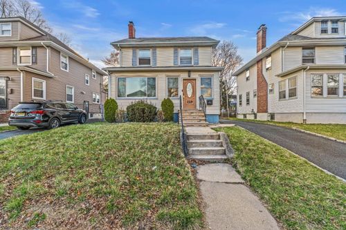 129 Holland Rd, South Orange, NJ, 07079-2705 | Card Image