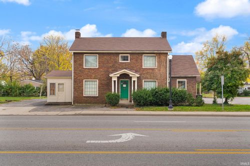 1302 10th St, Jeffersonville, IN, 47130-4231 | Card Image