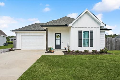 20065 Kenny Ln, Covington, LA, 70435-7711 | Card Image