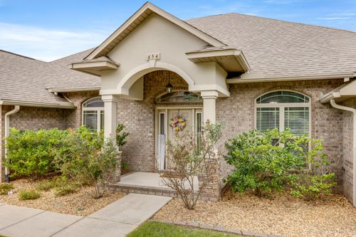 654 Red Fern Rd, Crestview, FL, 32536-5476 | Card Image