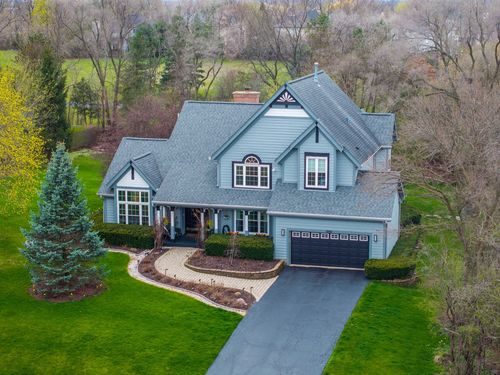 1203 Macintosh Dr, Wauconda, IL, 60084-1084 | Card Image