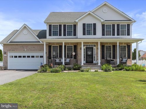 48 Azera Dr, INWOOD, WV, 25428-1317 | Card Image