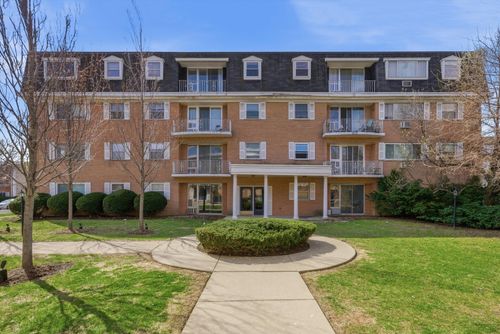 apt-21-415 Wesley Ave, Oak Park, IL, 60302-3959 | Card Image
