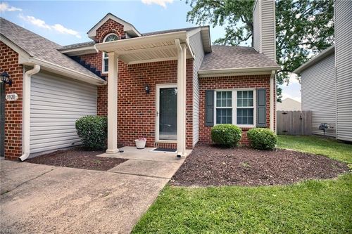 3920 Peppercorn Way, Chesapeake, VA, 23321-4367 | Card Image