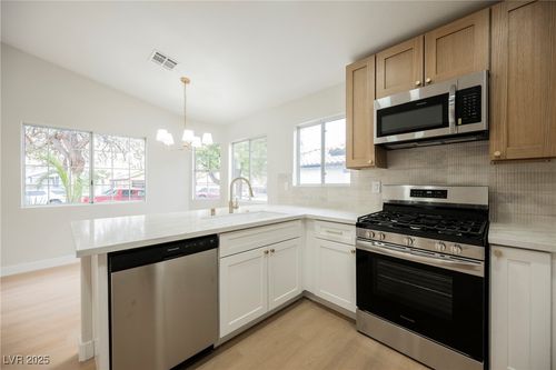 2968 Mount Hope Dr, Las Vegas, NV, 89156-3736 | Card Image