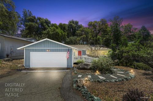 14239 Pepperwood Dr, Penn Valley, CA, 95946-9577 | Card Image