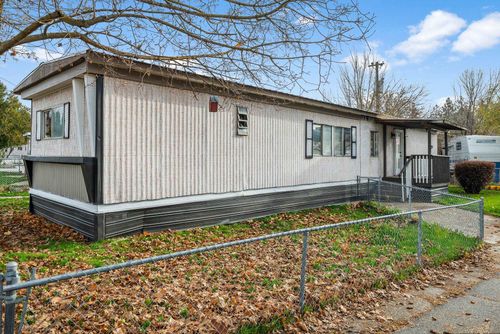 9518 E 4th Ave, Spokane Valley, WA, 99206-3001 | Card Image