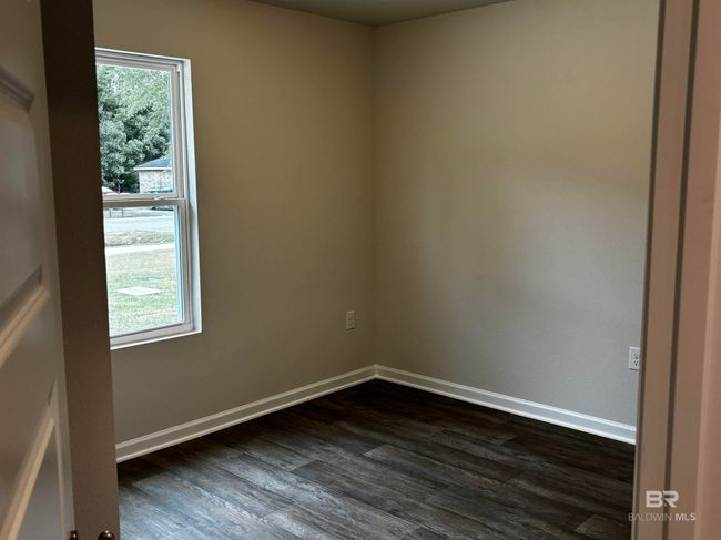 13765 Shea Cir, House other with 4 bedrooms, 2 bathrooms and null parking in Foley AL | Image 6
