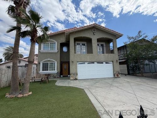 920 E 4th St, Calexico, CA, 92231-2946 | Card Image