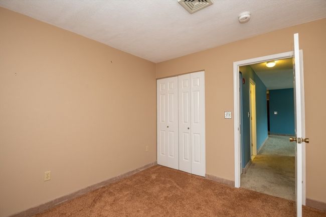 APT-20 - 3 Ledgewood Way, Condo with 2 bedrooms, 2 bathrooms and 1 parking in Peabody MA | Image 22