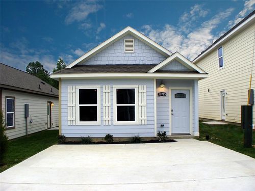16725 Stonefield, Montgomery, TX, 77316-2951 | Card Image