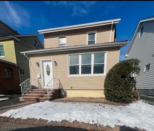 39 Hurden St, Hillside, NJ, 07205-2816 | Card Image