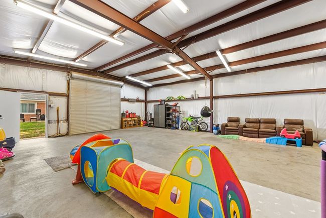 5612 E Midway Rd, House other with 3 bedrooms, 2 bathrooms and 4 parking in Big Spring TX | Image 38