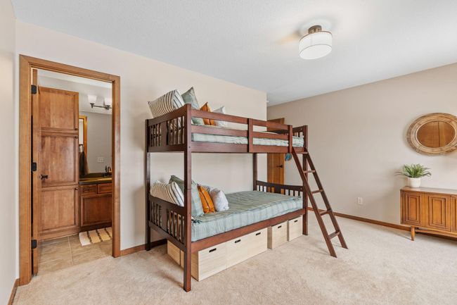 9256 Gateway Ln, House other with 5 bedrooms, 5 bathrooms and null parking in Eden Prairie MN | Image 46
