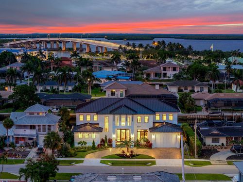 839 Chestnut Ct, Marco Island, FL, 34145-2307 | Card Image