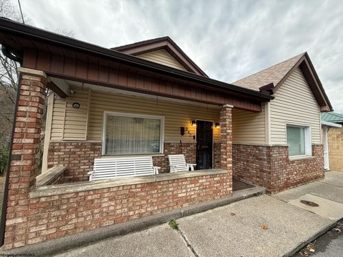 242 Grand St, Grafton, WV, 26354-1908 | Card Image