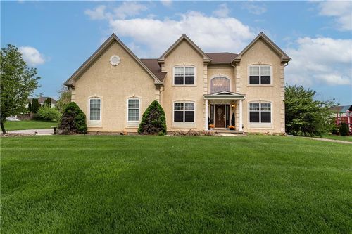 4415 Crosswinds Dr, Easton, PA, 18045-2371 | Card Image