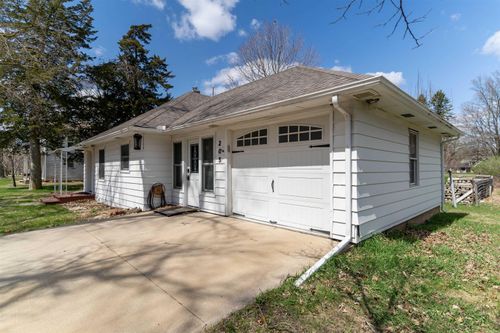 205 W Main St, Steamboat Rock, IA, 50672-1001 | Card Image