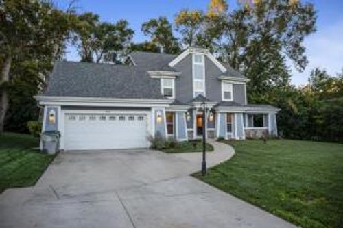 9304 W Mt. Zion Drive, Milwaukee, WI, 53224 | Card Image