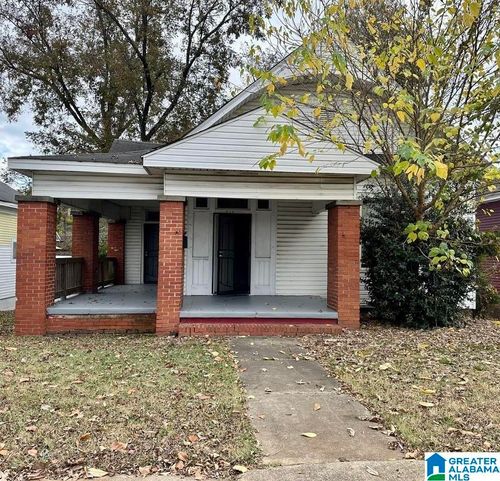 717 Jackson Blvd, TARRANT, AL, 35217-2938 | Card Image