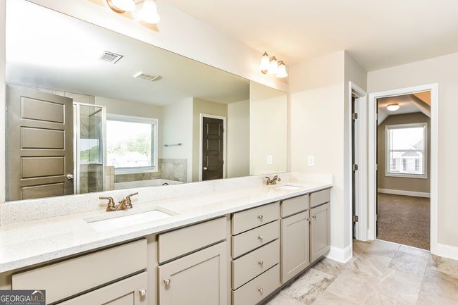 1700 Cobblefield Cir, House other with 5 bedrooms, 5 bathrooms and 3 parking in Dacula GA | Image 9
