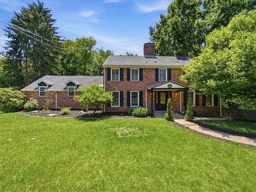 150 Maple Dr, Wexford, PA, 15090-8325 | Card Image